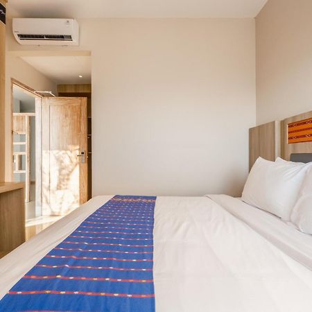 Dejavu 2.0 Hotel Bajo Komodo Labuan Bajo Eksteriør billede