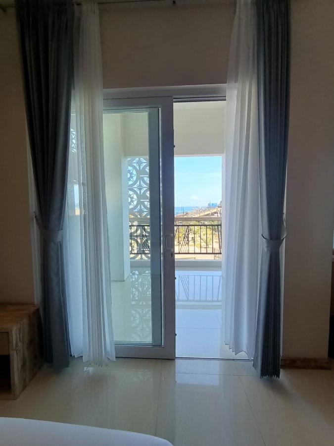 Dejavu 2.0 Hotel Bajo Komodo Labuan Bajo Eksteriør billede