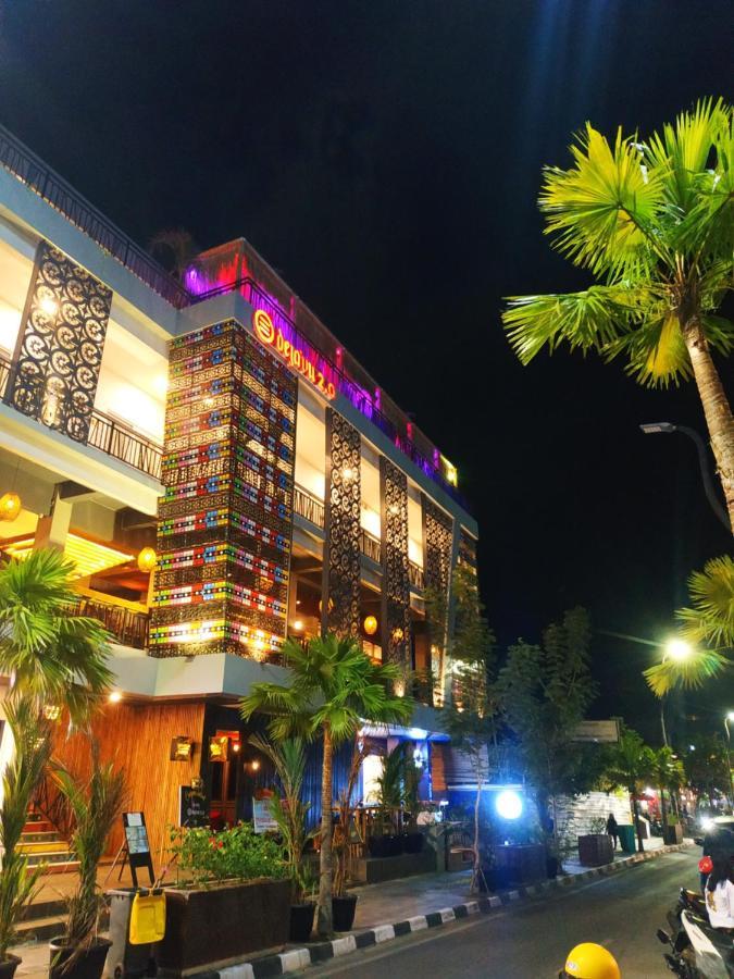 Dejavu 2.0 Hotel Bajo Komodo Labuan Bajo Eksteriør billede