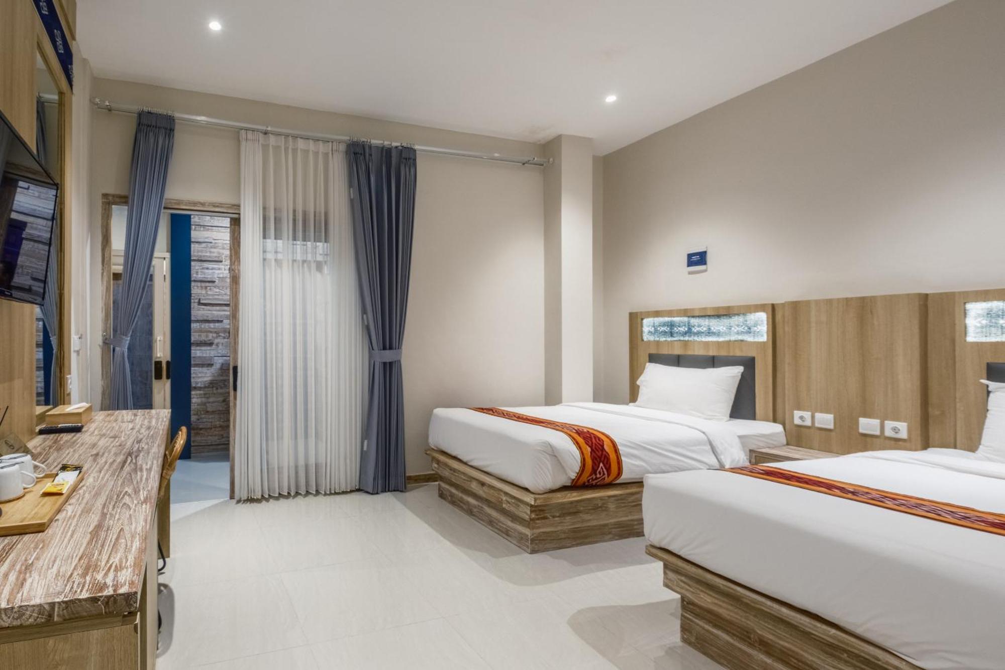 Dejavu 2.0 Hotel Bajo Komodo Labuan Bajo Eksteriør billede