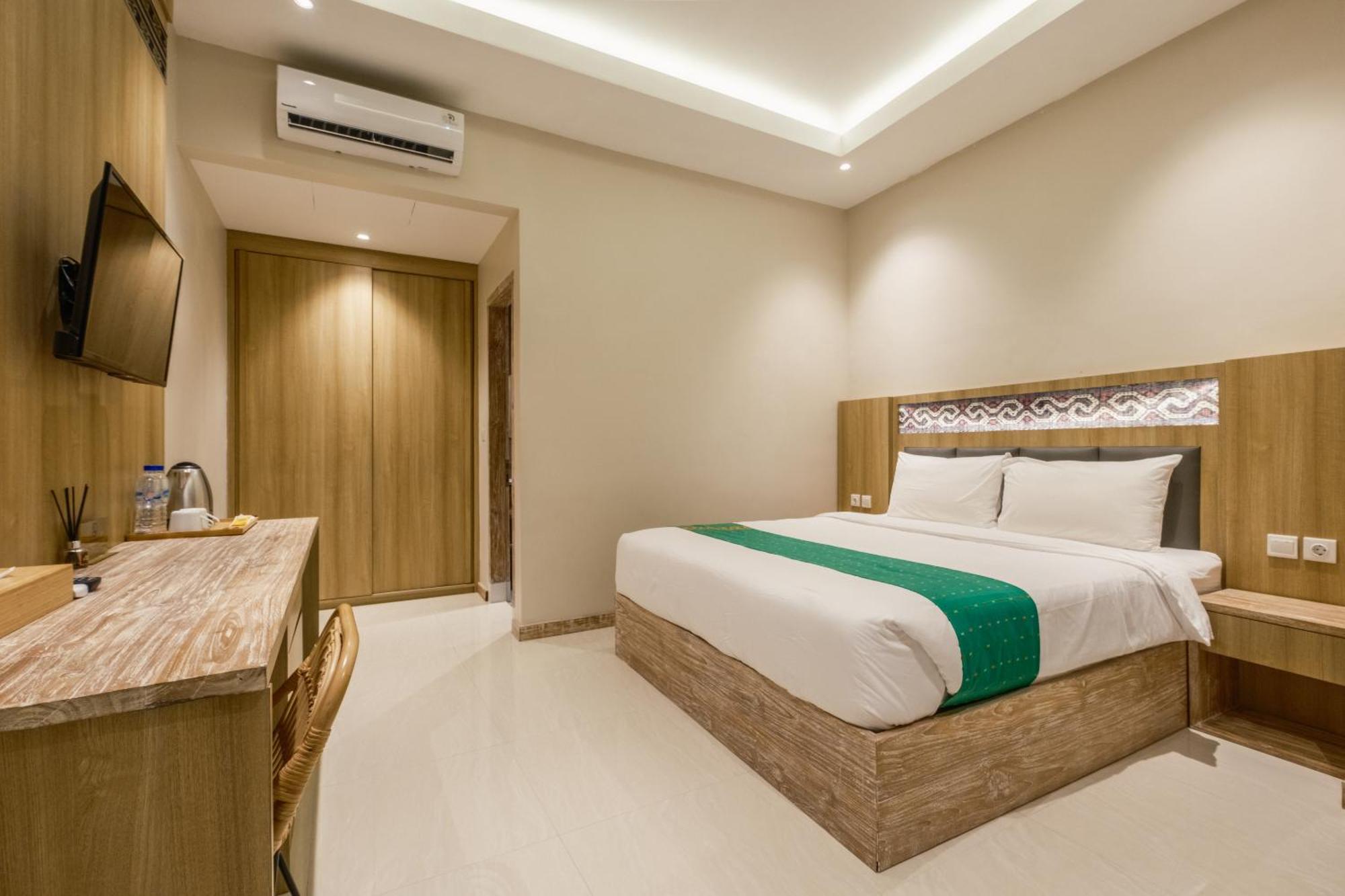 Dejavu 2.0 Hotel Bajo Komodo Labuan Bajo Eksteriør billede