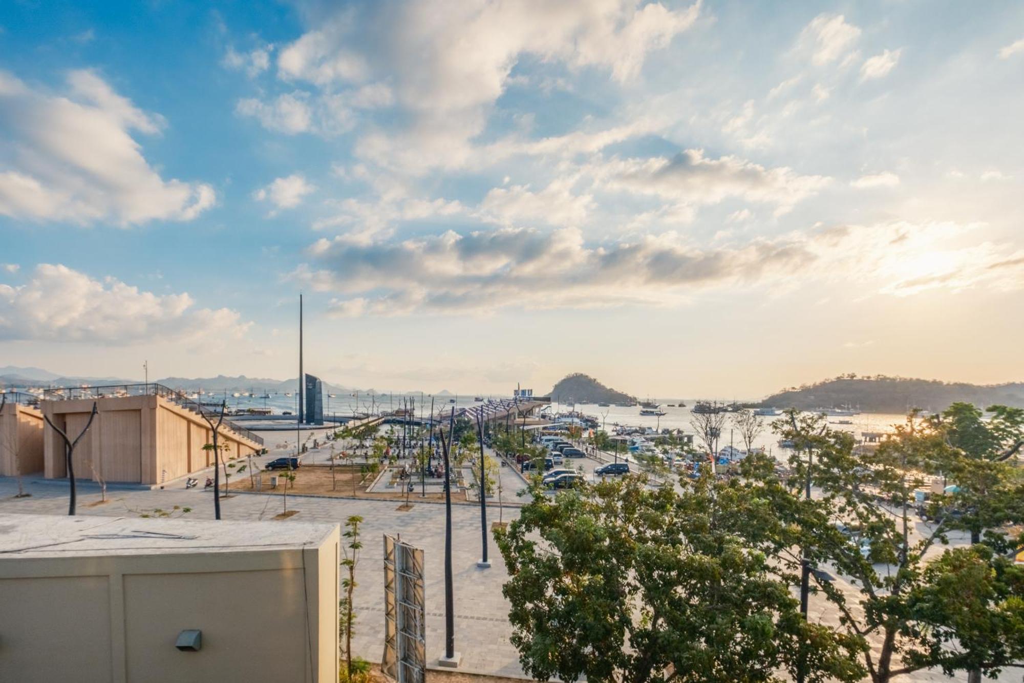 Dejavu 2.0 Hotel Bajo Komodo Labuan Bajo Eksteriør billede